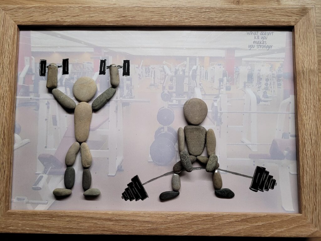 Muskelaufbau Hypertrophie Definition Massephase Diätphase Sixpack Krafttraining Trainingsplan Wiederholungen Satzpause